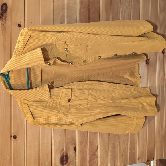 Light corduroy shirt - Picture 7 of 12